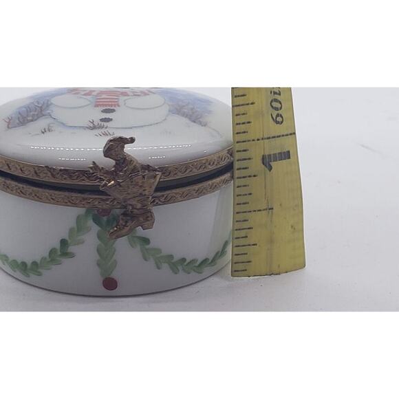 Vintage Limoges Porcelain Trinket Jewelry Box Snowman Holly Christmas Hand Paint - Picture 5 of 14